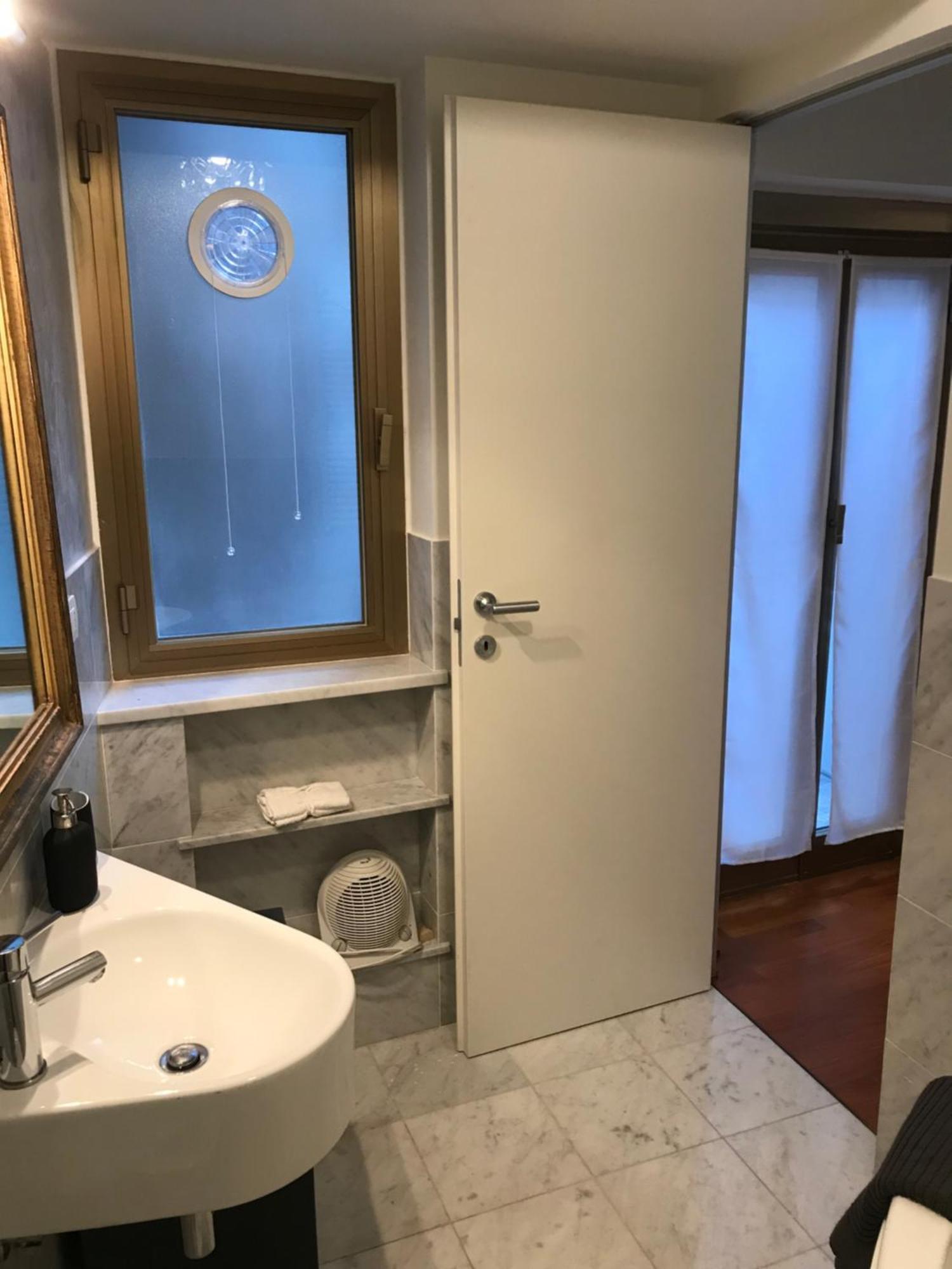 Casa Nirvana ジェノヴァ エクステリア 写真